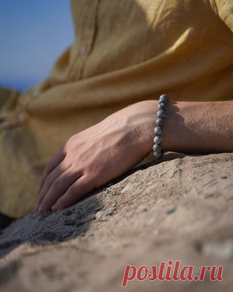 Moon Bracelets Украшения ручной работы из натуральных камней. Эксклюзивные работы мастеров. Интернет-магазин.