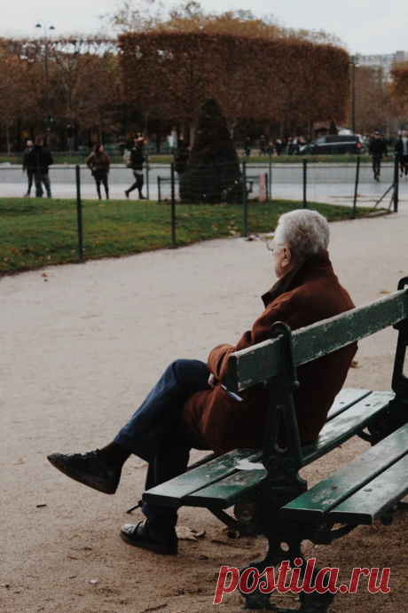 Уход за лицом. Почему мужчины и женщины сегодня не думают о том, с кем будут встречать старость?