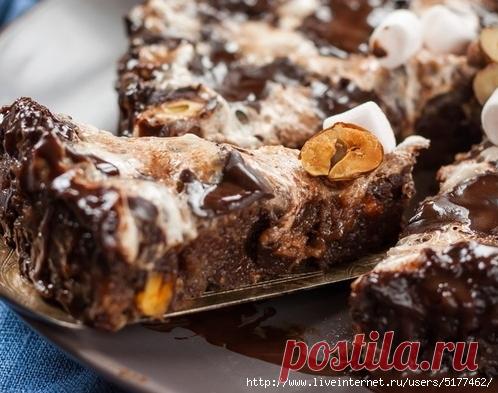 Шоколадный пирог "Грязь Миссисипи"