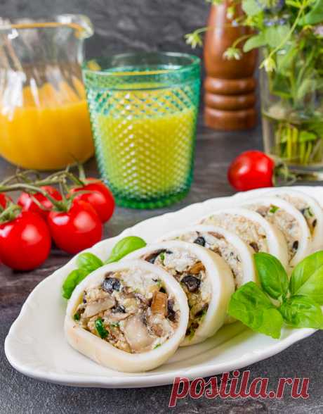 Рецепт кальмаров, фаршированных омлетом и шампиньонами