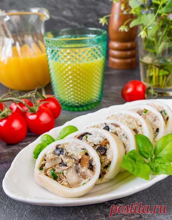 Рецепт кальмаров, фаршированных омлетом и шампиньонами