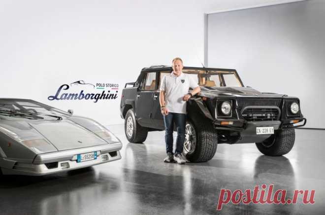 Внедорожник Lamborghini LM002, который принадлежал Саддаму Хуссейну Lamborghini были первопроходцами, которые выпустили первый серийный внедорожник, будучи производителем суперкаров! Впервые новинка была представлена в 1986 году на автосалоне в Брюсселе.

За 7 лет вып…
