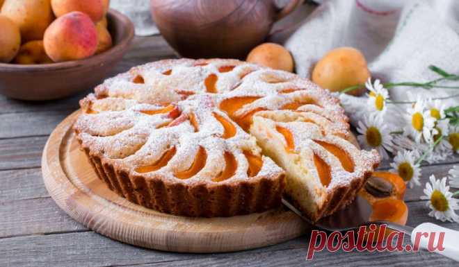 Пироги с абрикосами