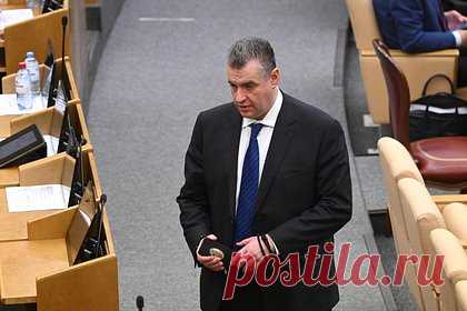 В Госдуме предостерегли Польшу от начала новой мировой войны. Глава комитета Госдумы по международным делам, лидер ЛДПР Леонид Слуцкий предупредил, что участие Польши в украинском конфликте, вне зависимости от того, состоится ли оно в случае поражения Киева или до его капитуляции, будет означать развязывание НАТО третьей мировой войны.