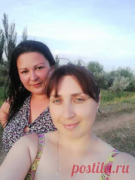 (5) Facebook