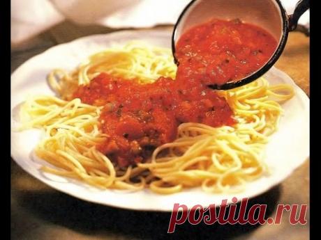 Соус из томатной пасты, лука и чеснока к макаронам, рыбе, мясу / Илья Лазерсон / Обед безбрачия