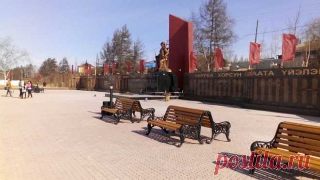 Изготовление памятных досок, облицовка, монтаж, резка, изготовление изделий из гранита, мрамора, травертина и оникса.