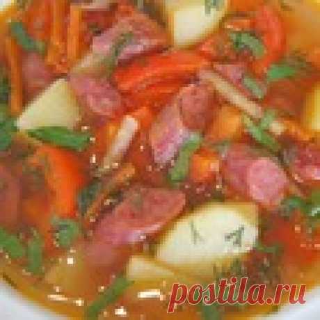 Острый испанский суп с колбасками Кулинарный рецепт