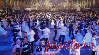 В Москве пройдёт IX Международный кремлёвский благотворительный кадетский бал. В Москве 11 декабря состоится IX Международный кремлёвский благотворительный кадетский бал. Мероприятие проводится в поддержку специальной военной операции и посвящено Дню Героев Отечества, героям СВО и Году семьи. Читать далее