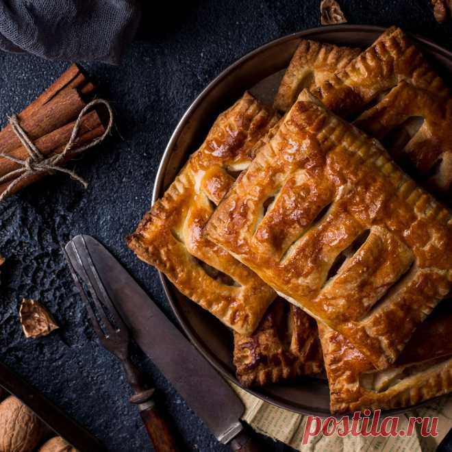 Слойки с яблоками и корицей - пошаговый рецепт с фото