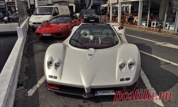 Pagani Zonda C12-S