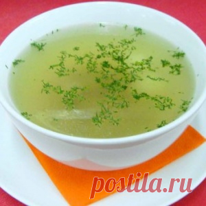 Включи в рацион куриный бульон и начни худеть