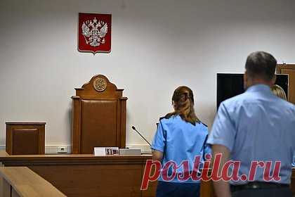 Опутавших проституцией российский город подручным сутенера Коса вынесли приговор