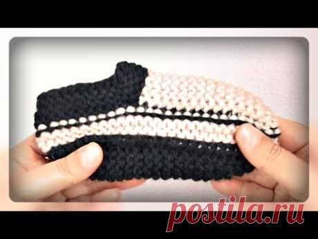 Как связать простые детские следки на двух спицах