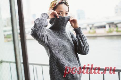 High Neck Pullover by Tomoko Noguchi (野口智子)