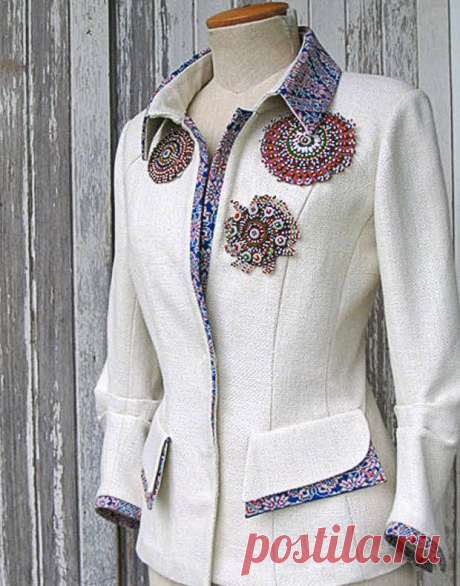 Охота за красотой: пальто с декоративной вышивкой и интересными вариантами отделки