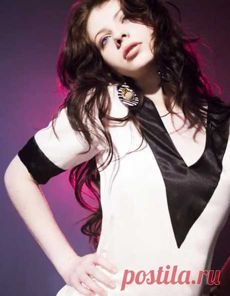 Мишель Трахтенберг (Michelle Trachtenberg) в фотосессии для журнала Mean (сентябрь 2006)