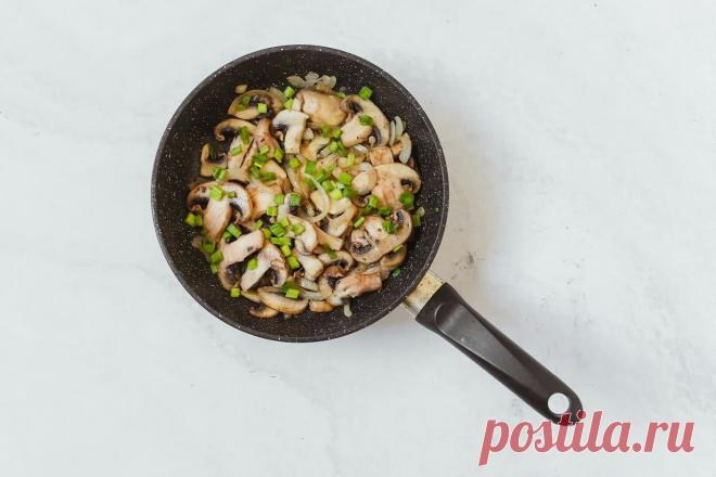 Легкие закуски из шампиньонов Если вы ищете простой и вкусный рецепт закуски, то блюда из шампиньонов с овощами и специями в легком маринаде – лучший выбор.
У них необычный вкус из-за...