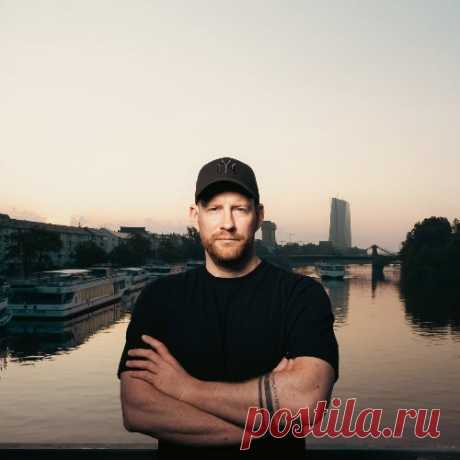 Peter Pahn Crystal Sky Chart » MinimalFreaks.co