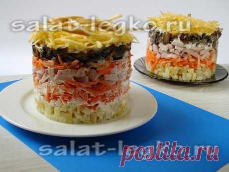 Салат из тыквы с ветчиной и грибами