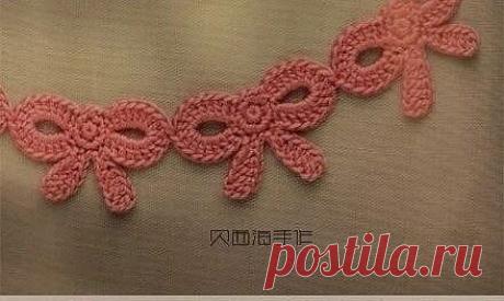 Бантик крючком.