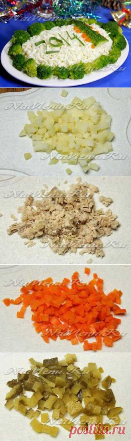 Салат с куриным филе и брокколи к Новому году