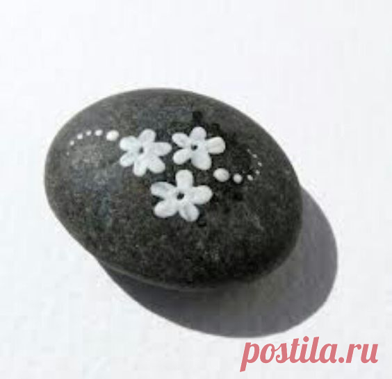 (32) Painted pebble stone ༺✿ƬⱤღ http://www.pinterest.com/teretegui/✿༻ | Male sten