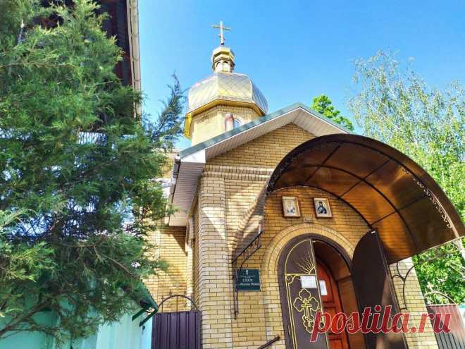 О чем попросят верующие Пресвятую Богородицу в день ее Успения
Одним из важнейших православных праздников является Успение Пресвятой Богородицы (28.08). Священники говорят, что с наступлением праздника не только заканчивается успенское двухнедельное говение, но и церковный год. О чем же попросить Приснодеву в сей день? Этим вопросом задаются многие. Вот я и решил выяснить это у знакомого батюшки. Спешу в храм, чтобы разузнать о празднике, посвященном […]
Читай дальше на сайте. Жми подробнее ➡