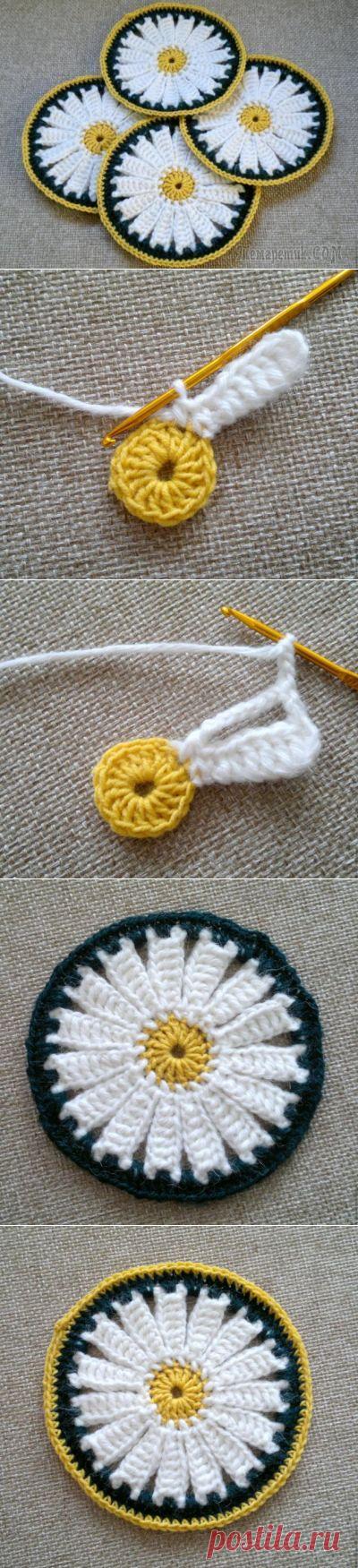 Красивые вязаные подставки под горячее