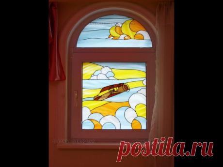 Витраж на арочное окно &quot;Взлёт&quot; -&gt; Плёночный витраж -&gt; Витражи фото. Студия Художественные витражи Ирида