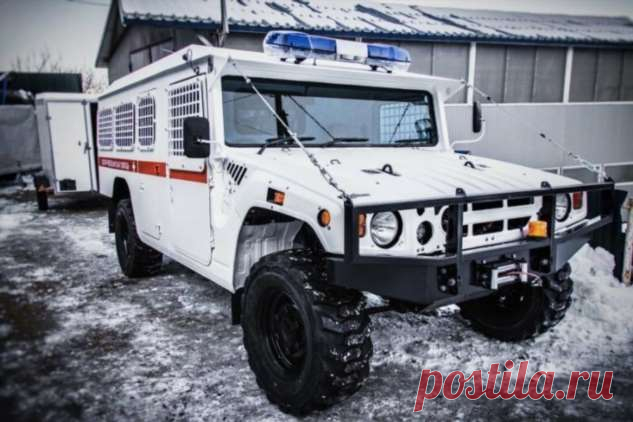 Toyota Mega Cruiser превратили в необычный санитарный автомобиль . Тут забавно !!!
