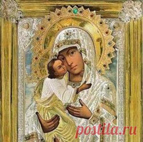 Икона Божией Матери «Достойно есть» (или «Милующая»)