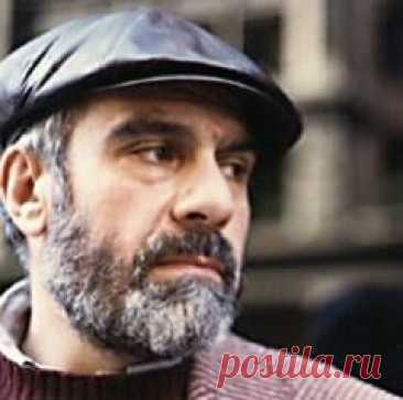 24 августа в 1990 году умер Сергей Довлатов-ПИСАТЕЛЬ-ЖУРНАЛИСТ
