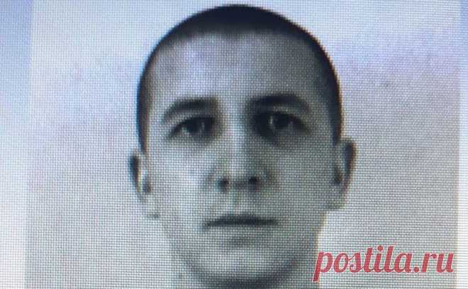 Подозреваемый в убийстве трех девушек в Гае дал признательные показания. Подозреваемый в убийстве трех студенток медицинского колледжа в Оренбургской области Александр Лазарев дает признательные показания в ходе следствия.