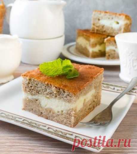 Банановый пирог со сливочным сыром.