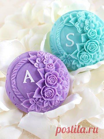 Карвинг по мылу от Miho Morita