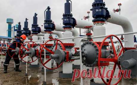 Эксперты назвали страны с наибольшим числом договоров с Россией. За 30 лет Россия заключила больше всего двусторонних договоров с Казахстаном, Украиной и Белоруссией. В десятке главных контрагентов страны также Китай и США. О чем Москва договаривалась с этими странами — в обзоре РБК