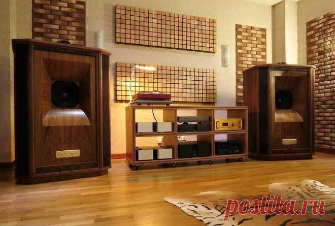 Fantastic Listening room in home...beautiful setup Tannoy Westminster....