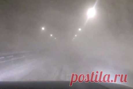 В Татарстане из-за непогоды ограничили движение по трассе М-12 «Восток». На территории республики ожидаются метели и сильный ветер.