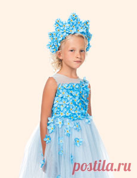 Цветочный карнавал – красивое необычное представление, в котором с удовольствием примут участие и дети и взрослые. А это короткое стихотворение-визитка поможет вам представить и защитить костюм незабудки.