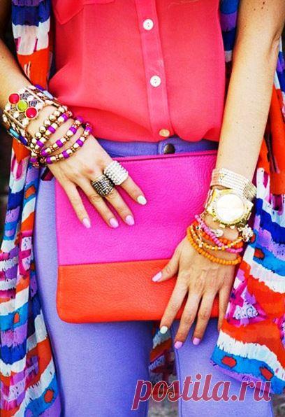 Палитры сочетаний цветов в одежде — шпаргалка для модниц