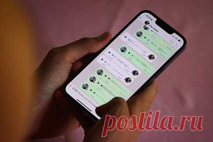 Названа самая популярная тема мошенничества в WhatsApp. Аналитики компании F.A.C.C.T. в беседе с «Лентой.ру» назвали детские творческие конкурсы самой популярной темой мошенничества в мессенджерах WhatsApp и Telegram. Специалисты отметили, что для охвата большей аудитории злоумышленники создают каналы со ссылками на фишинговые ресурсы, в которые сами добавляют жертв.