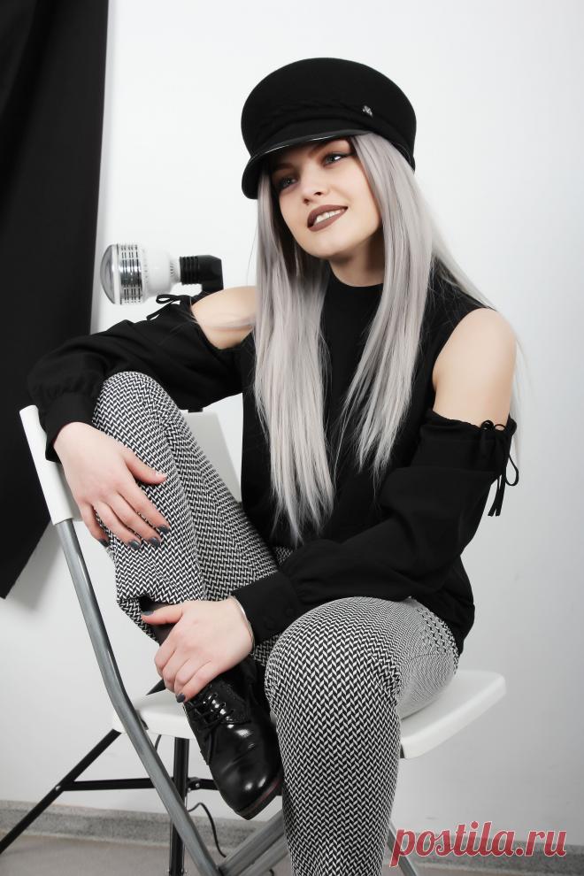 Женский картуз – оригинальный головной убор, идеально подходящий для любого образа.