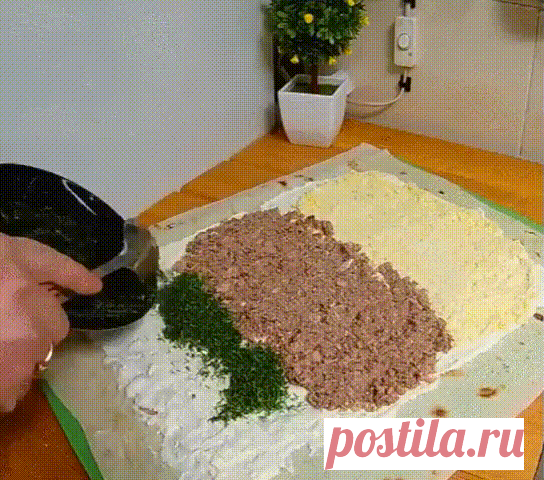 рулет с консервой лаваш