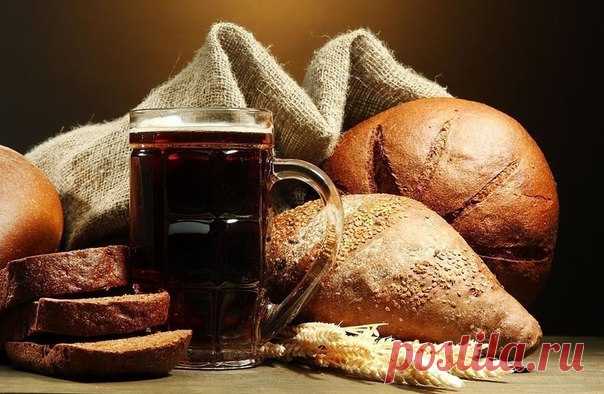 ДОМАШНИЙ КВАС

Делаем квас своими руками - рецепт еще 