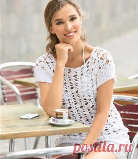 Белый топ с ажурным узором