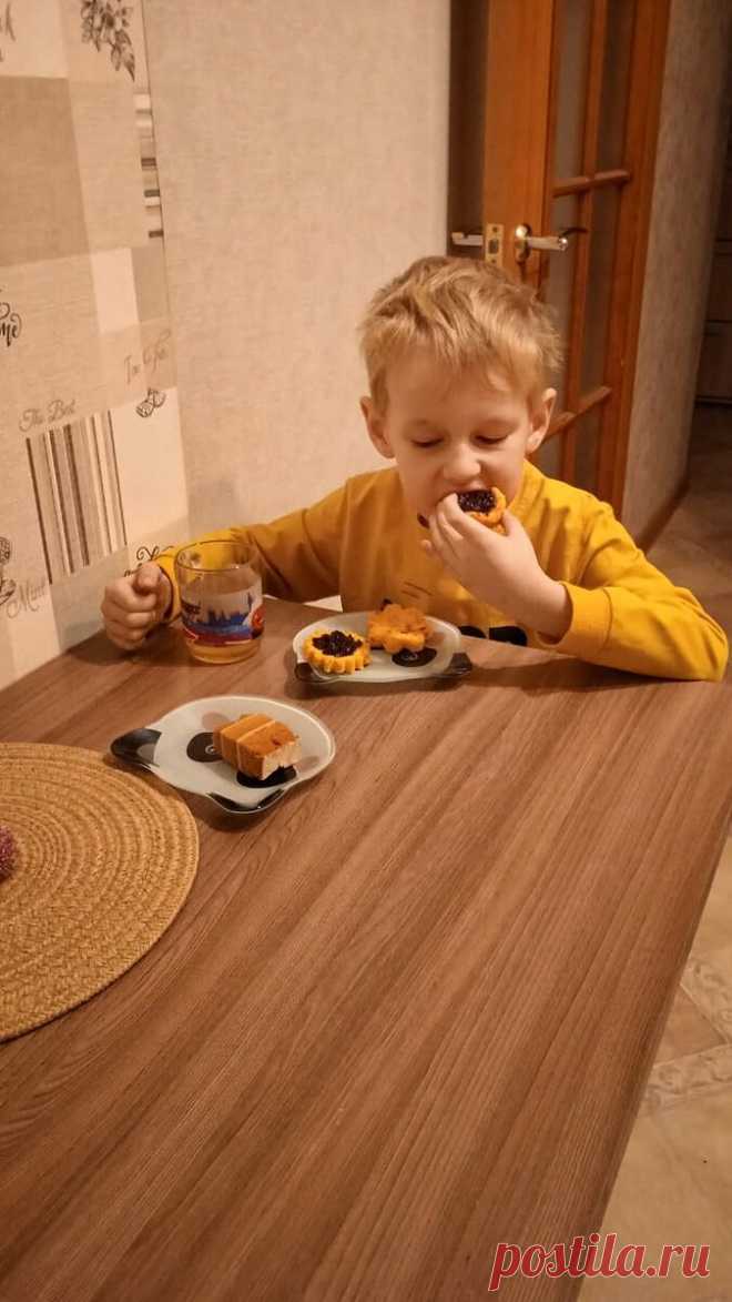 Творожно-тыквенные маффины на завтрак. | Ежедневник материнства👩‍👧‍👦 | Дзен