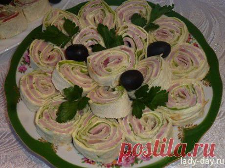 Рулет из лаваша с ветчиной | Простые рецепты с фото