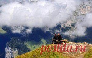 Доказано: мы видим мир с задержкой в 15 секунд