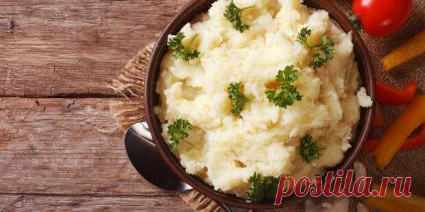 Как приготовить вкусное картофельное пюре: правила, секреты, необычные ингредиенты - Будет вкусно - 8 апреля - 43687101737 - Медиаплатформа МирТесен Привычное картофельное пюре может быть намного лучше. Попробуйте сделать его ещё нежнее и воздушнее, изменить вкус, цвет и аромат. Вам точно понравится. Какая картошка подойдёт для пюре Чтобы пюре получилось однородным и воздушным, выбирайте крахмалистые сорта. Это круглый картофель со - 8 апреля - 43687101737 - Медиаплатформа МирТесен